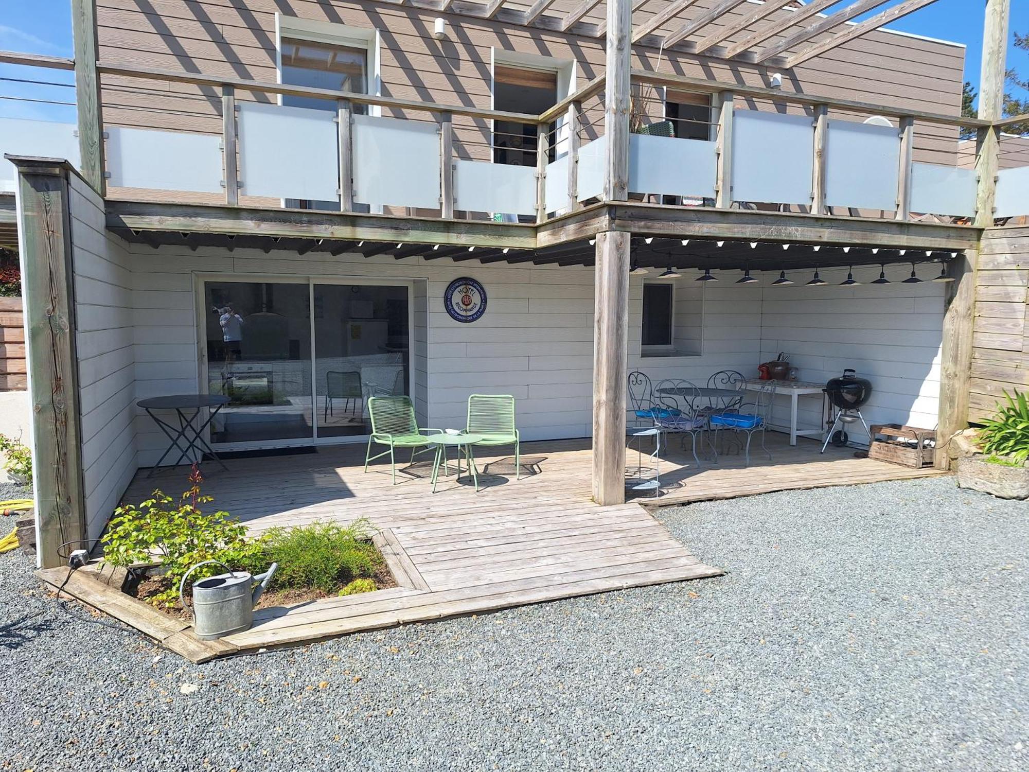 Appartement Moderne Avec Terrasse - Proche Mer Agon-Coutainville Extérieur photo